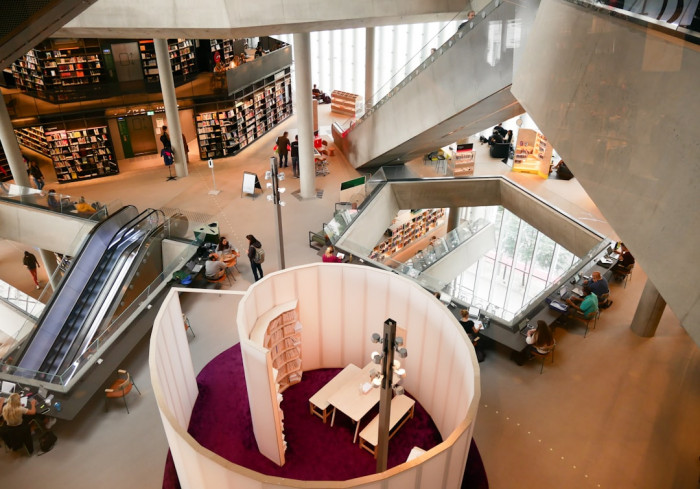 İngilizceyi Türkçeye Çevirme: Görsel Destek ile Öğrenme